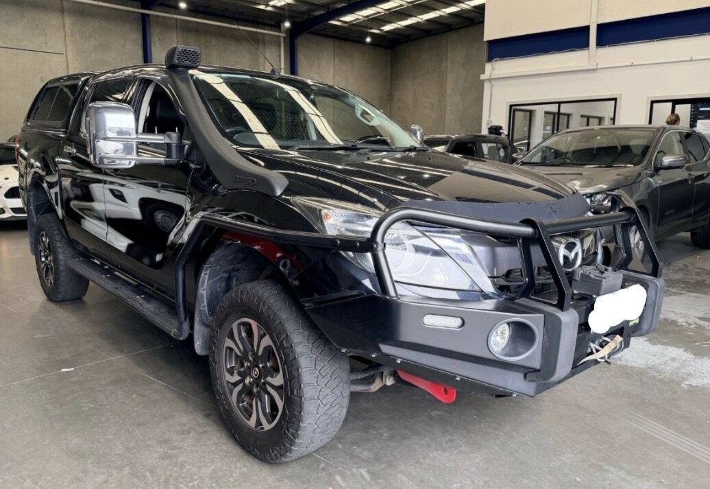 Mazda Bt-50 image 1