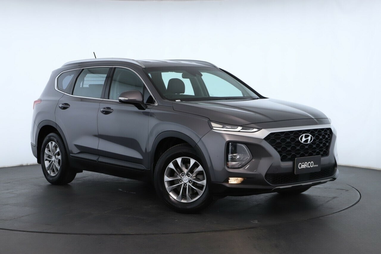 Hyundai Santa Fe image 1