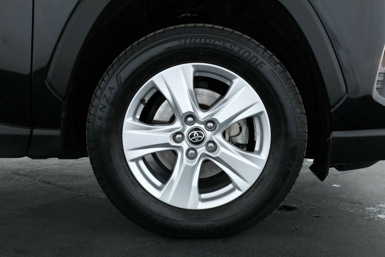 Toyota Rav4 image 4