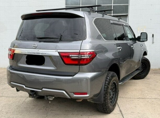 Nissan Patrol image 2