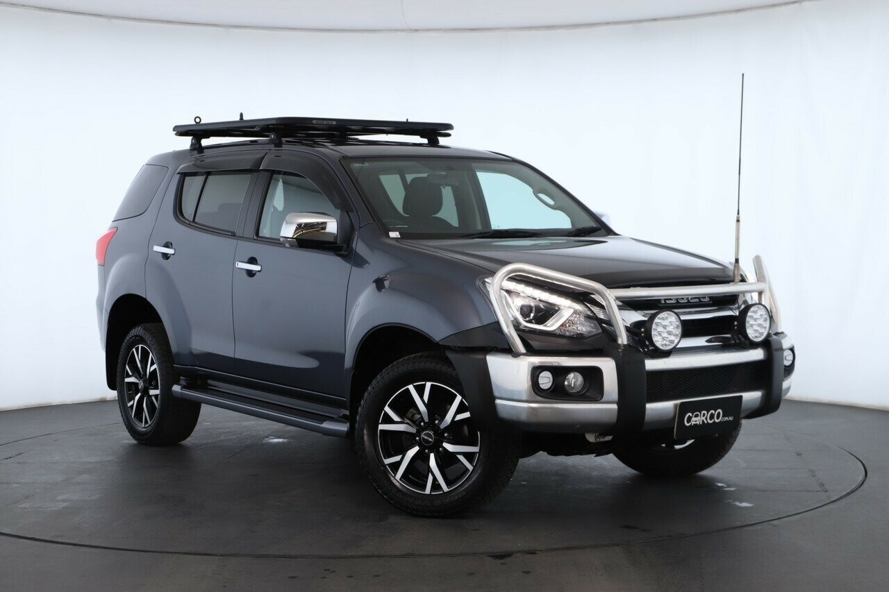 Isuzu Mu-x image 1