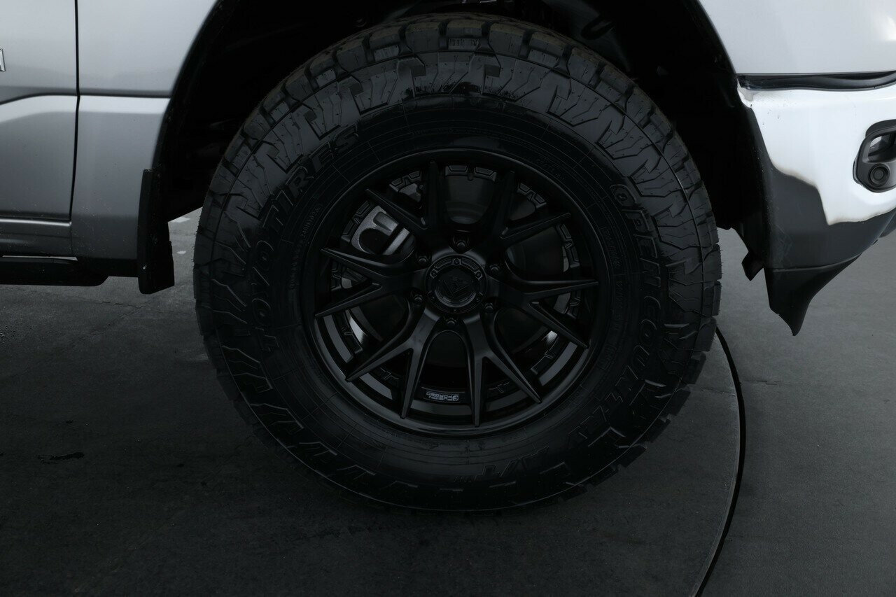 Ram 1500 image 4