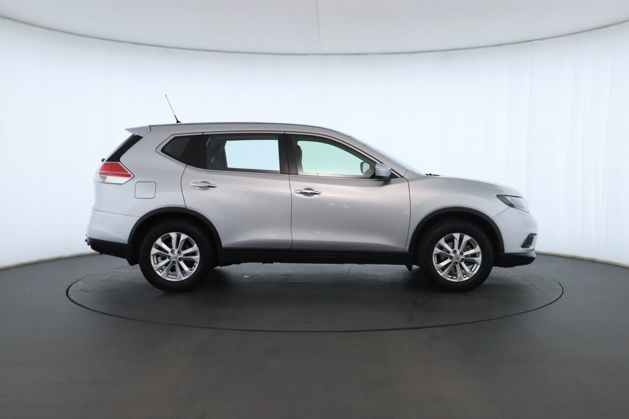 Nissan X-trail image 3
