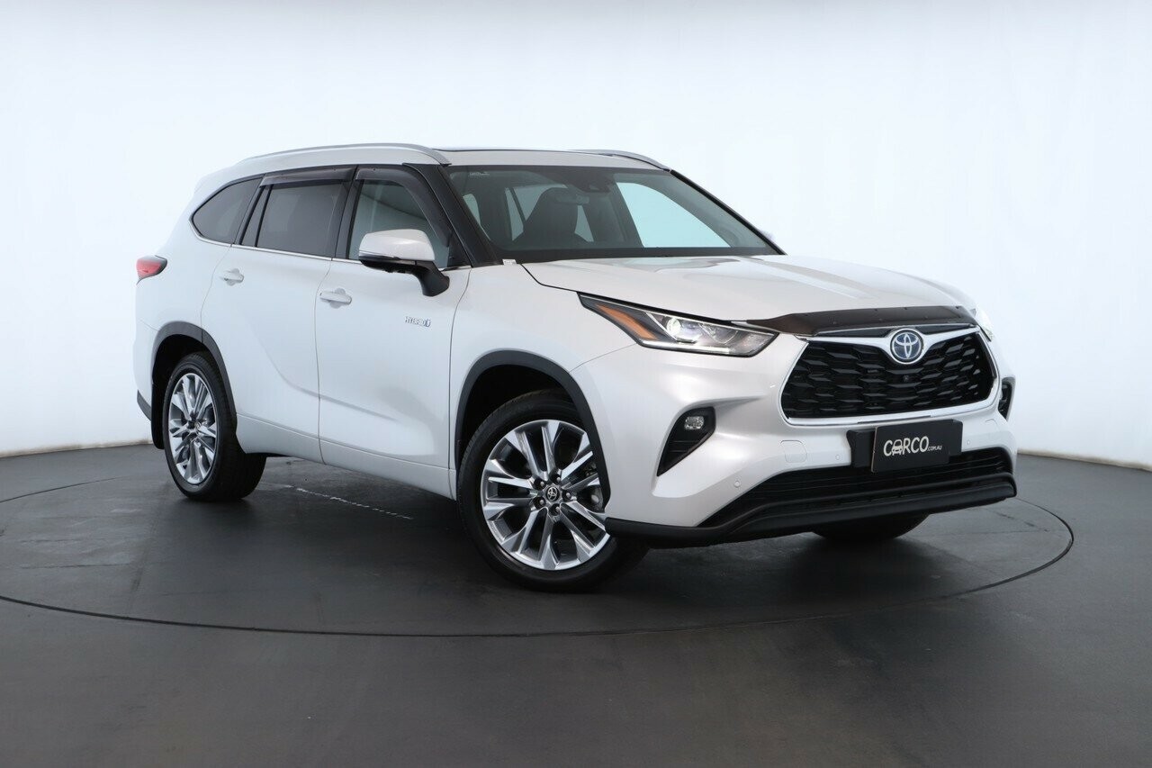 Toyota Kluger image 1