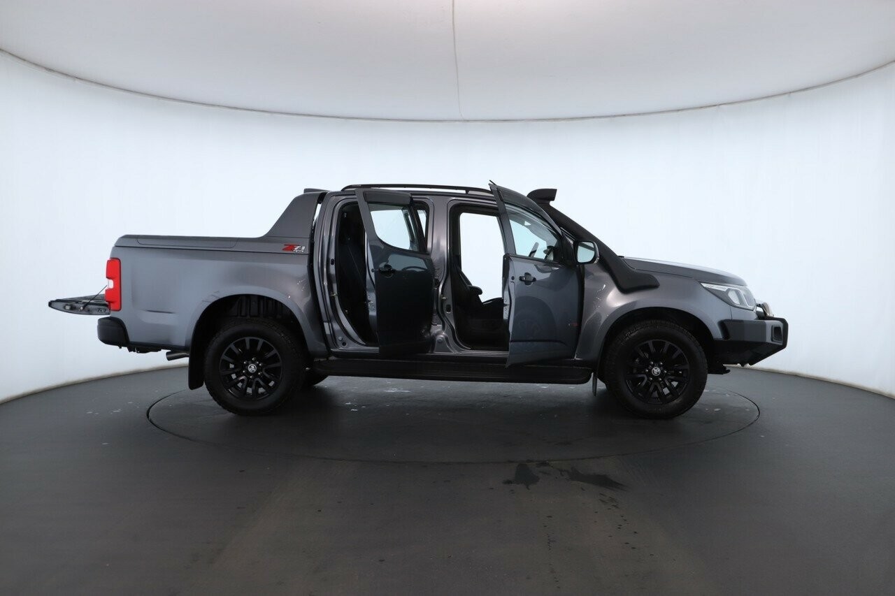 Holden Colorado image 2