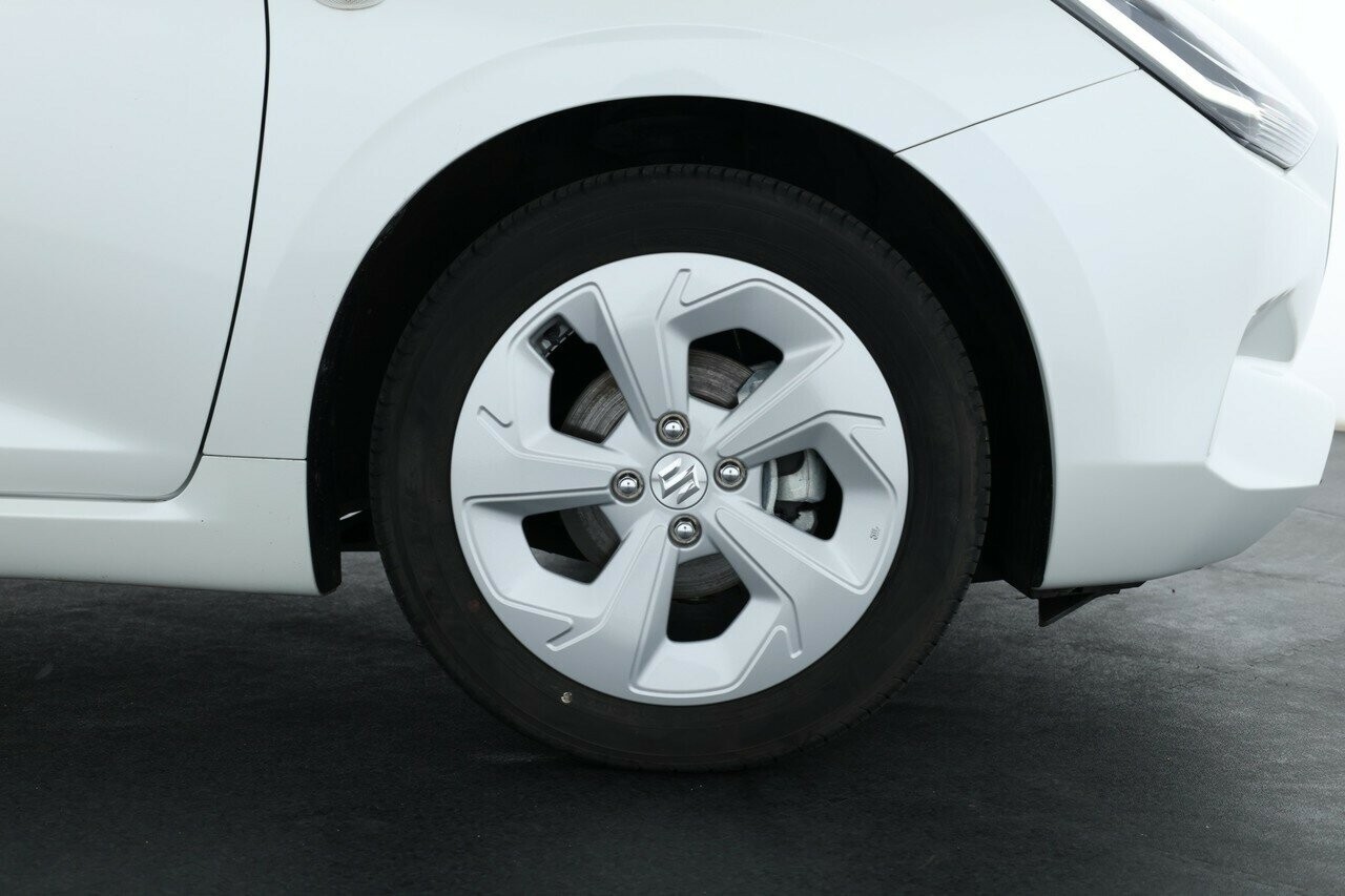 Suzuki Swift image 4