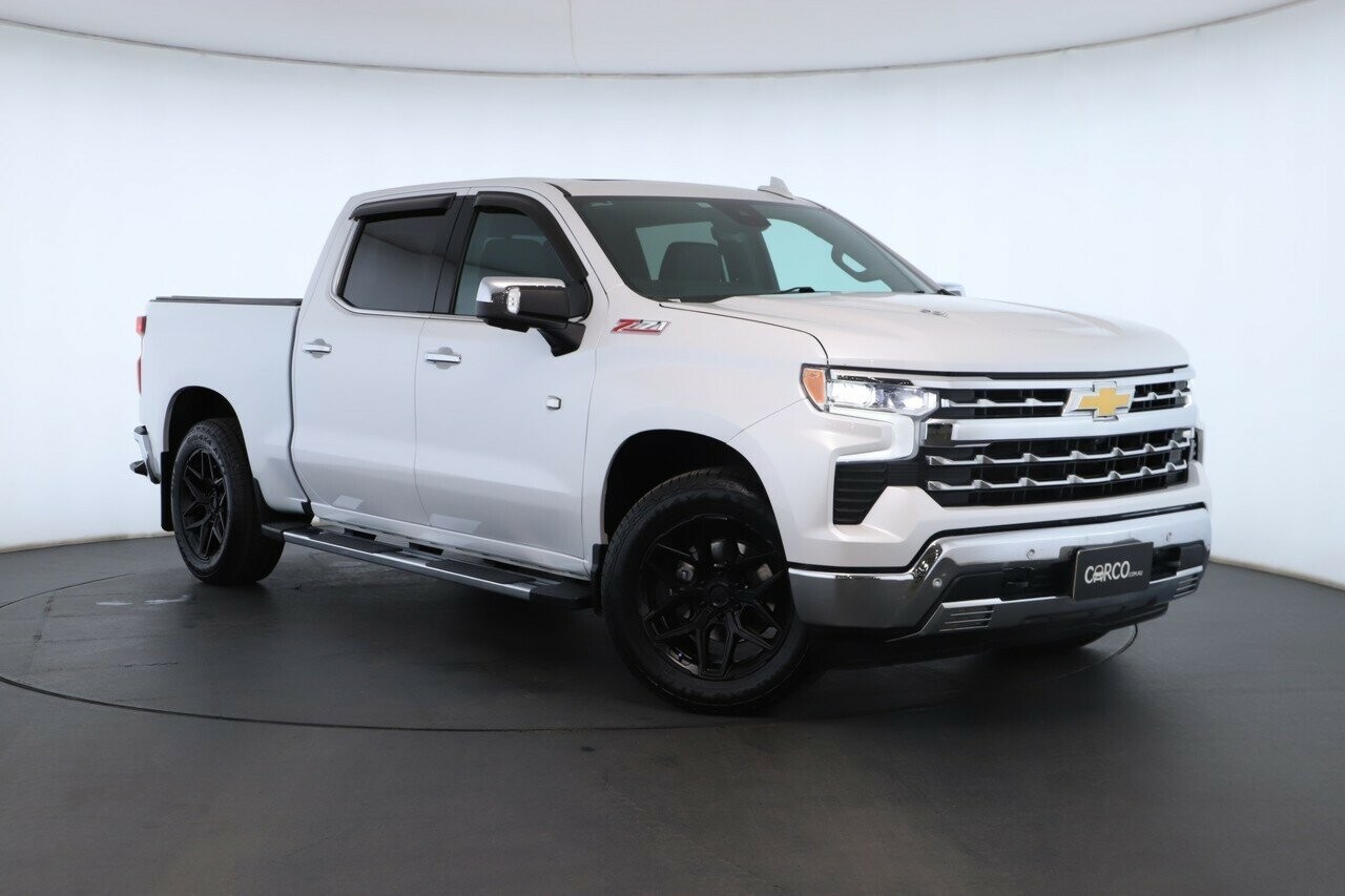 Chevrolet Silverado image 1