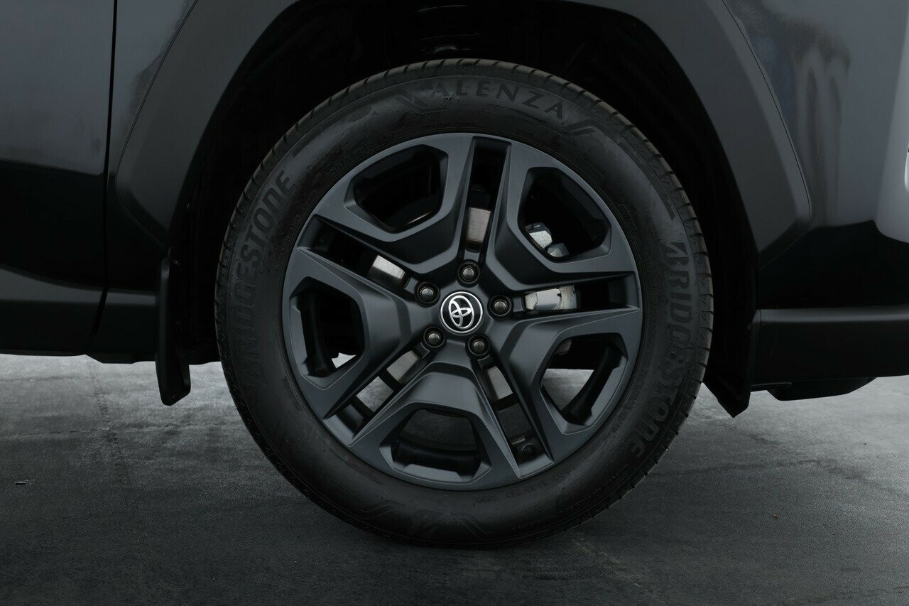 Toyota Rav4 image 4
