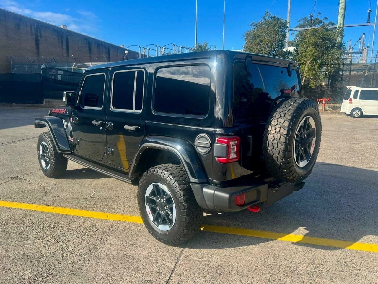 Jeep Wrangler image 4