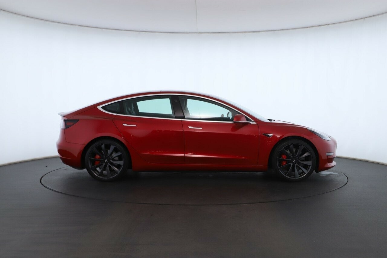 Tesla Model 3 image 3