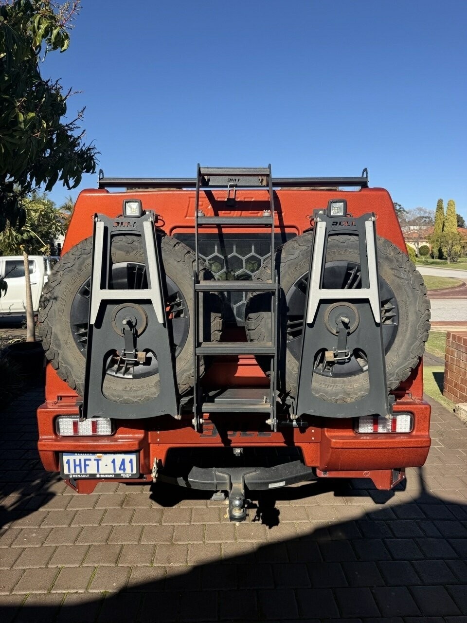 Isuzu D-max image 2