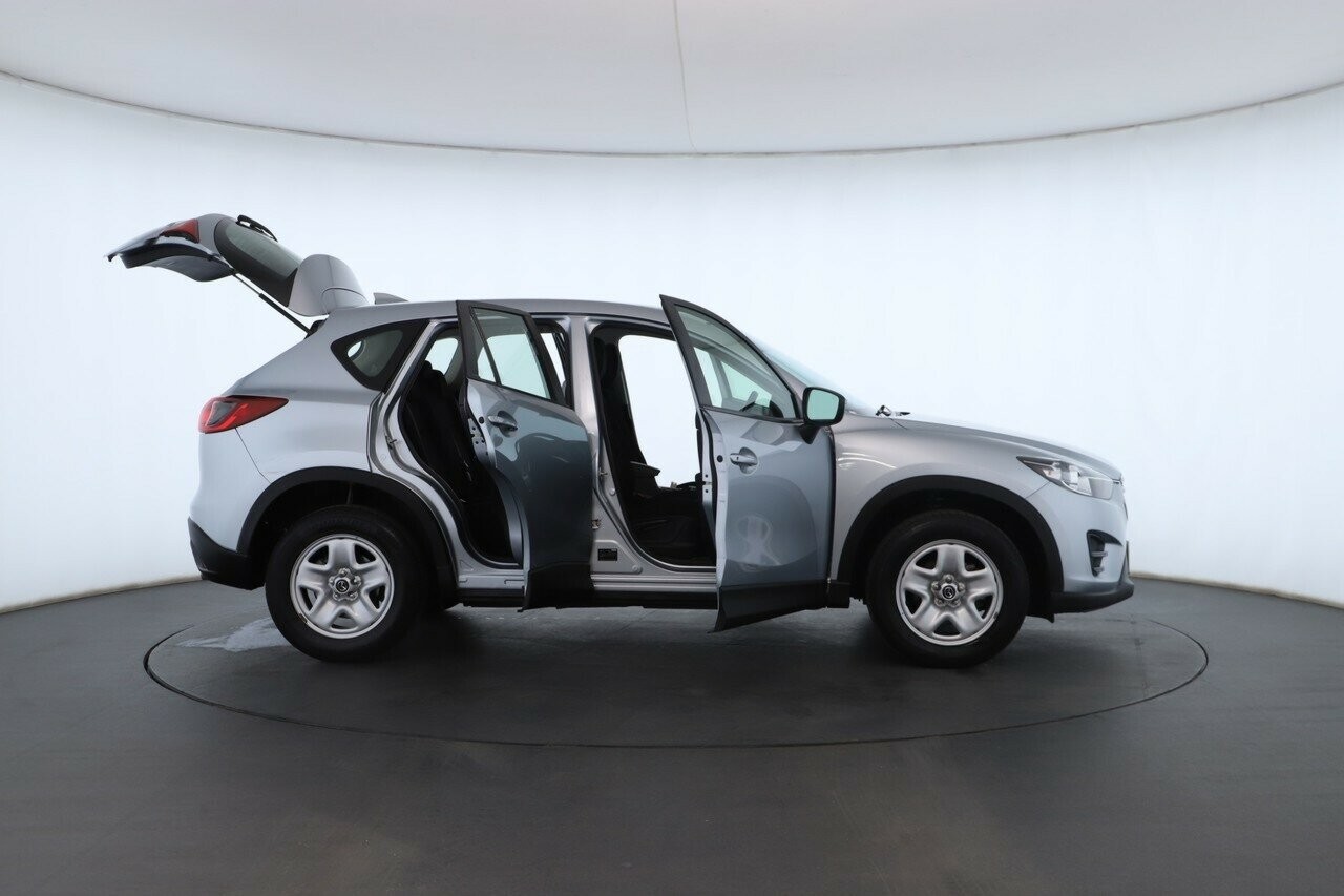 Mazda Cx-5 image 2