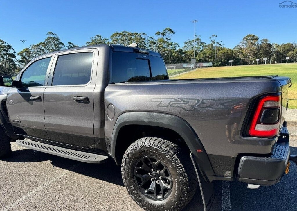 Ram 1500 image 2