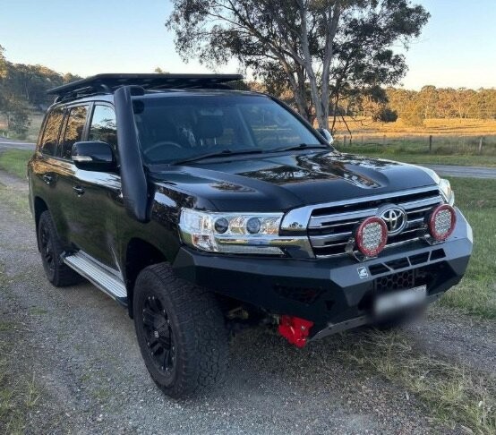 Toyota Landcruiser image 1