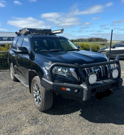 Toyota Landcruiser Prado image 1