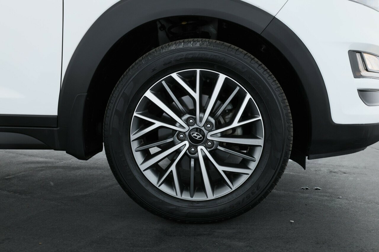 Hyundai Tucson image 4
