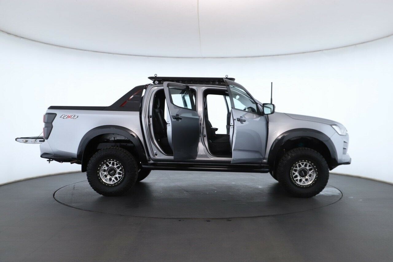 Isuzu D-max image 2