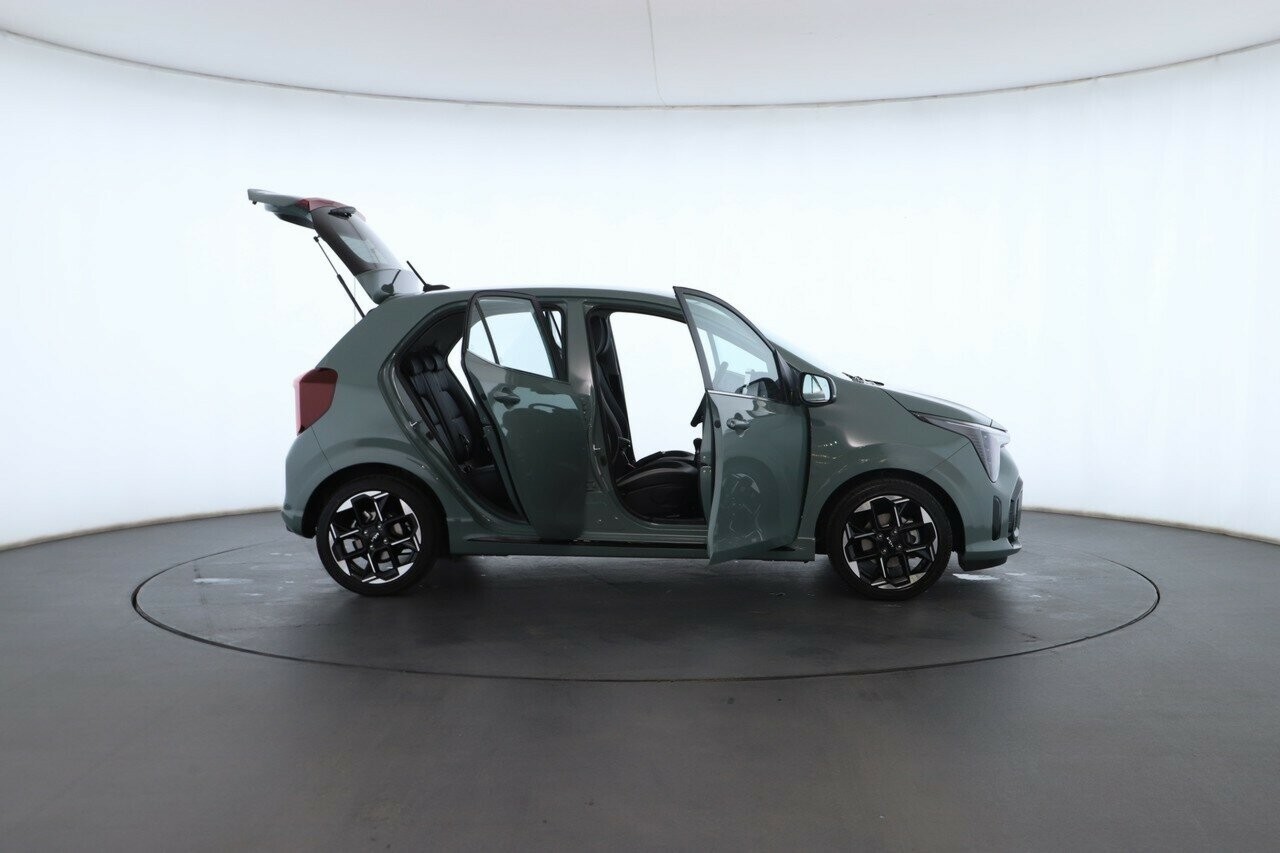 Kia Picanto image 2