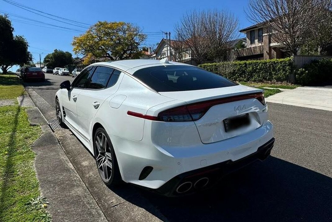 Kia Stinger image 3