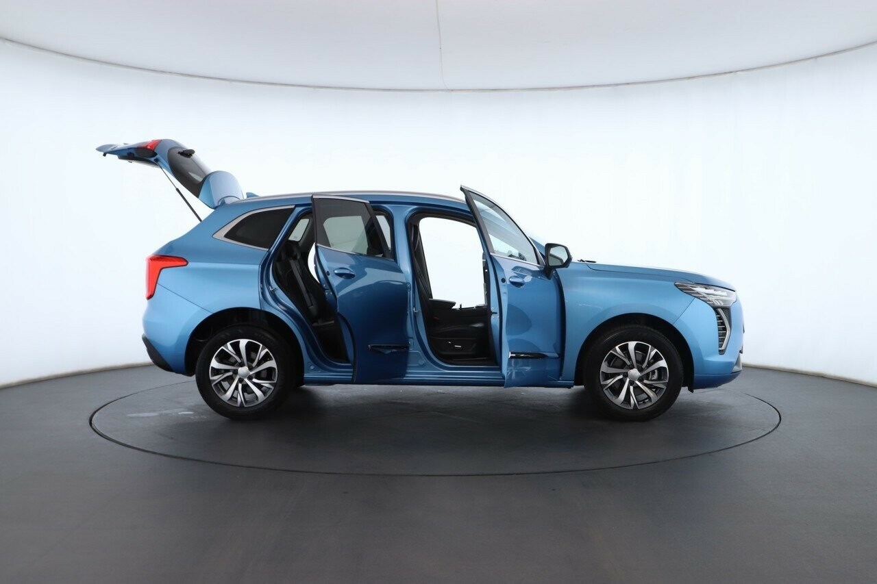 Gwm Haval Jolion image 2