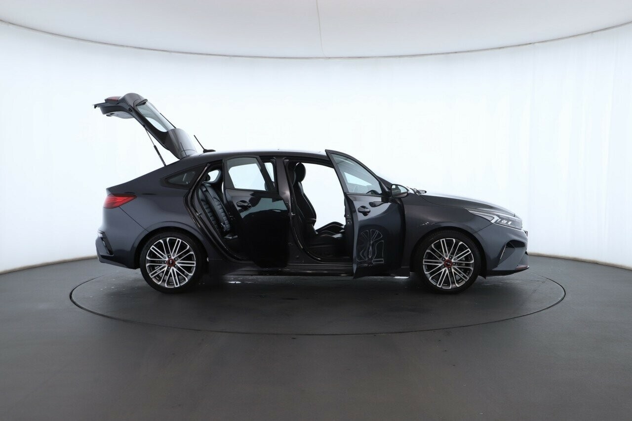 Kia Cerato image 2