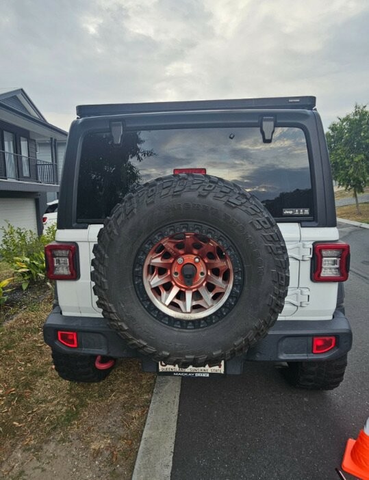 Jeep Wrangler image 3