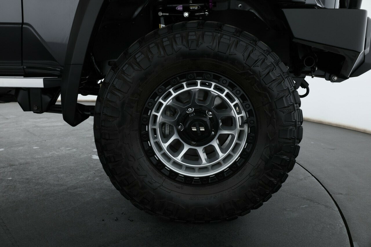 Toyota Landcruiser image 4