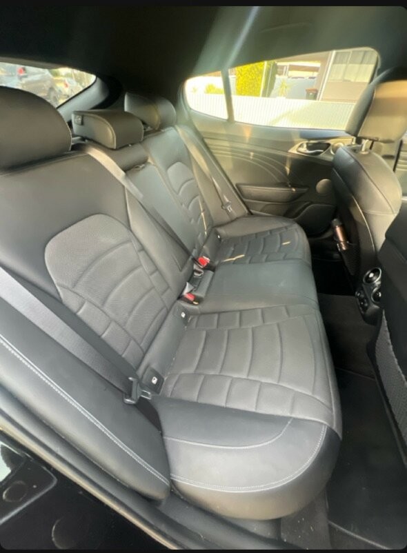 Kia Stinger image 4