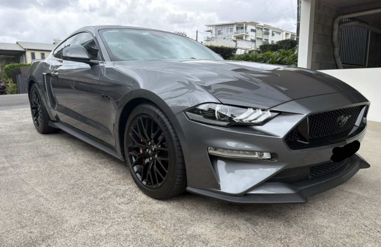 Ford Mustang image 1