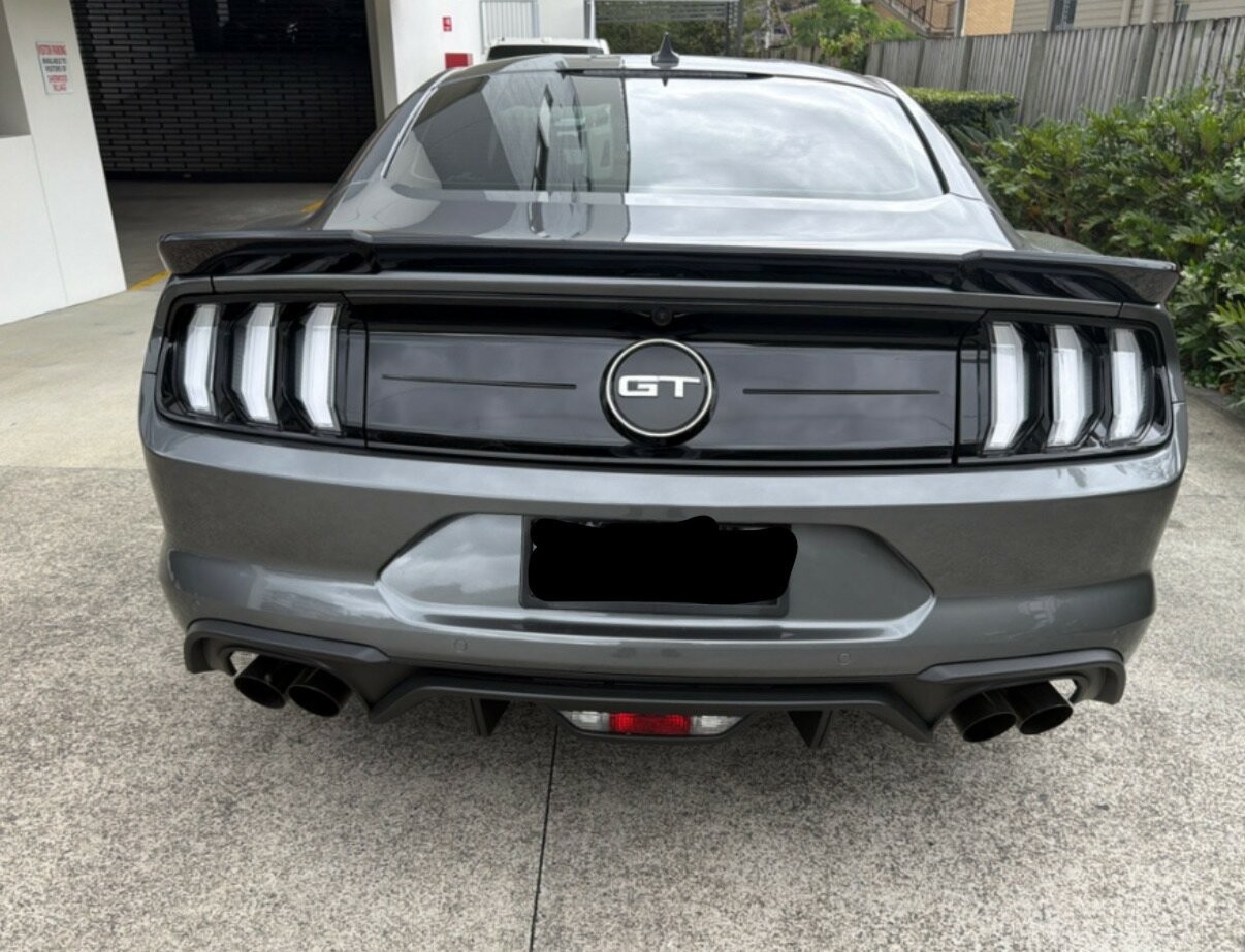 Ford Mustang image 4