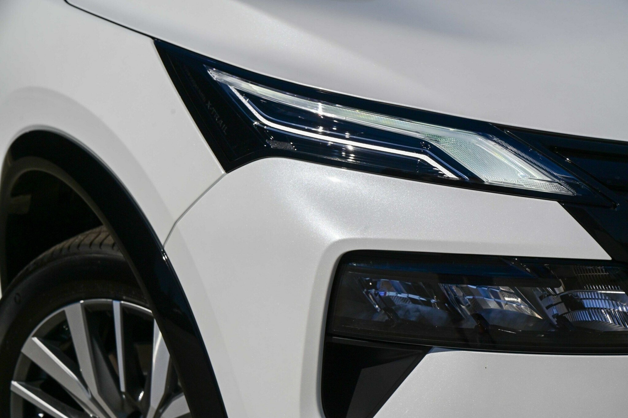 Nissan X-trail image 2