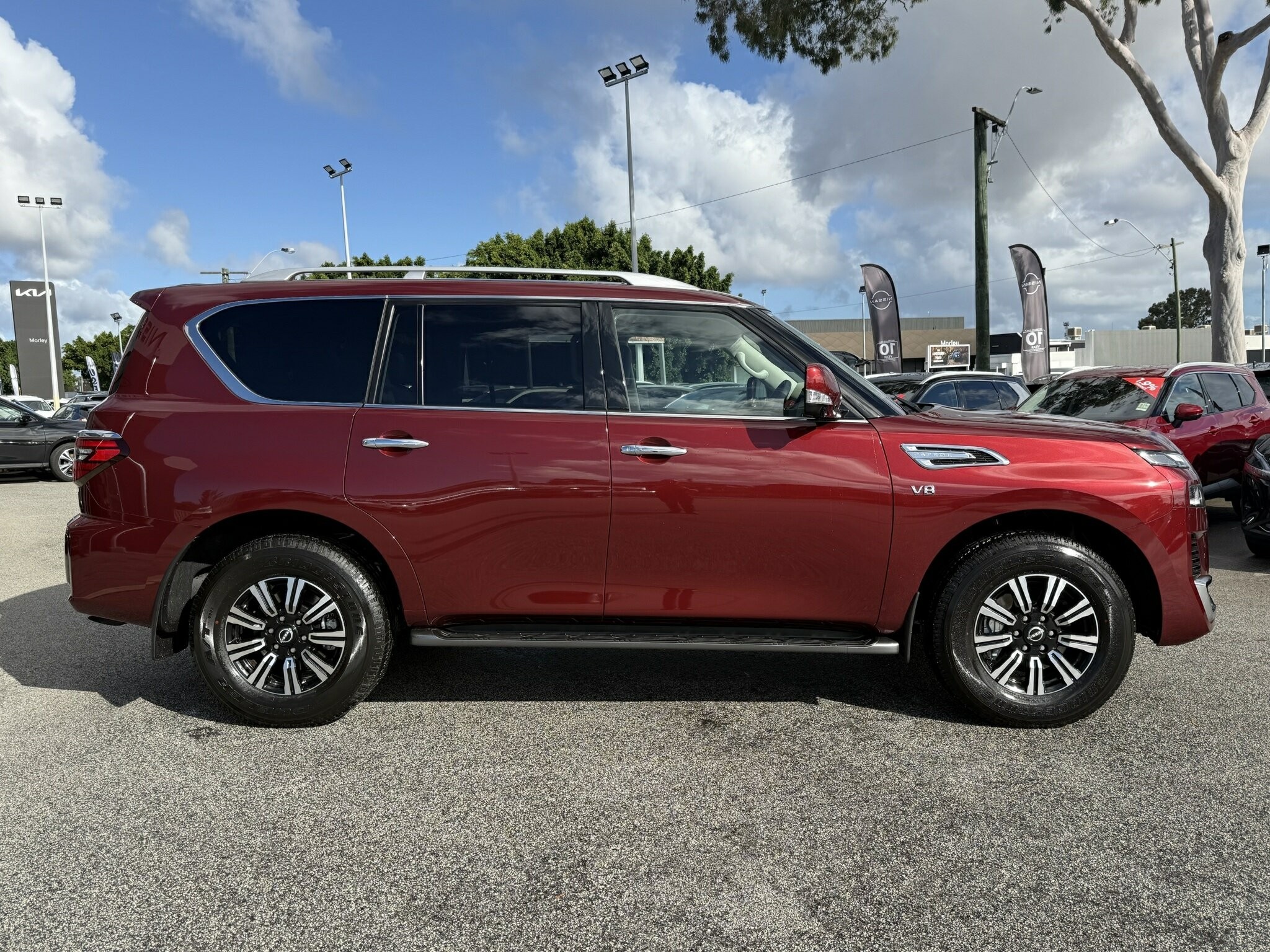Nissan Patrol image 2