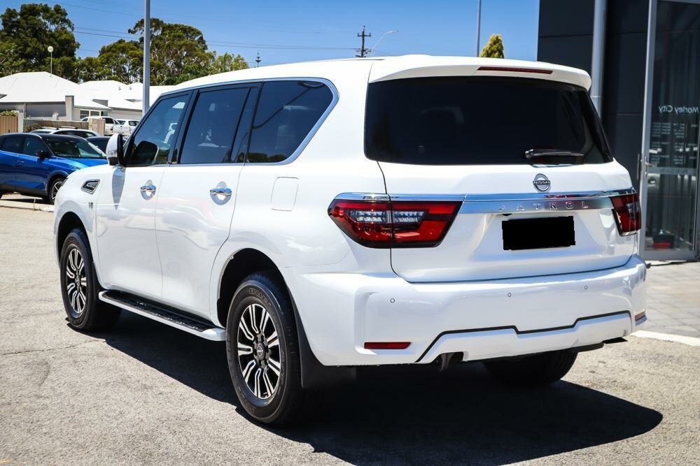 Nissan Patrol image 4