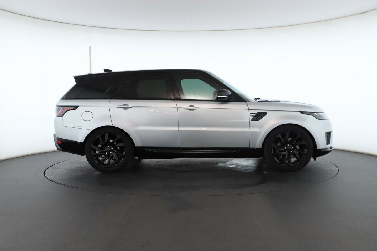 Land Rover Range Rover Sport image 3