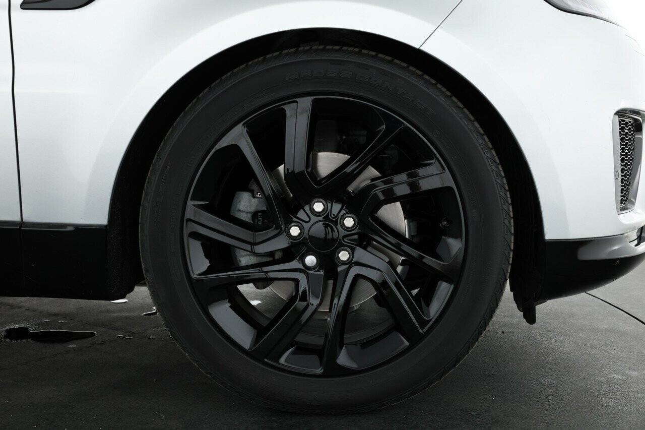 Land Rover Range Rover Sport image 4