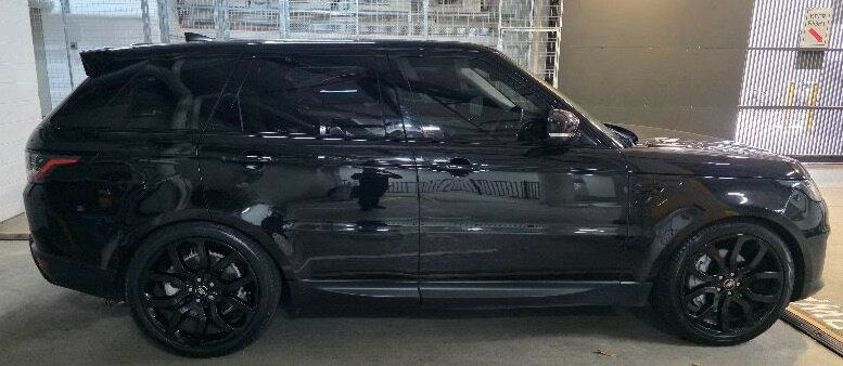 Land Rover Range Rover Sport image 1