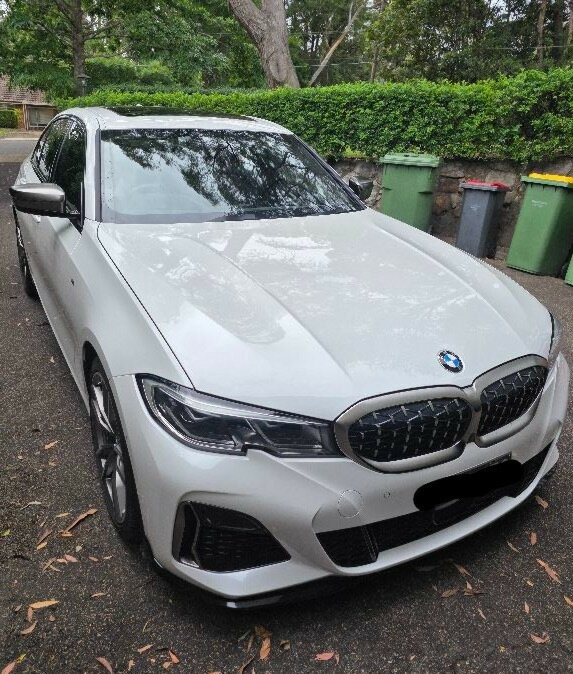 BMW 3 Series image 1