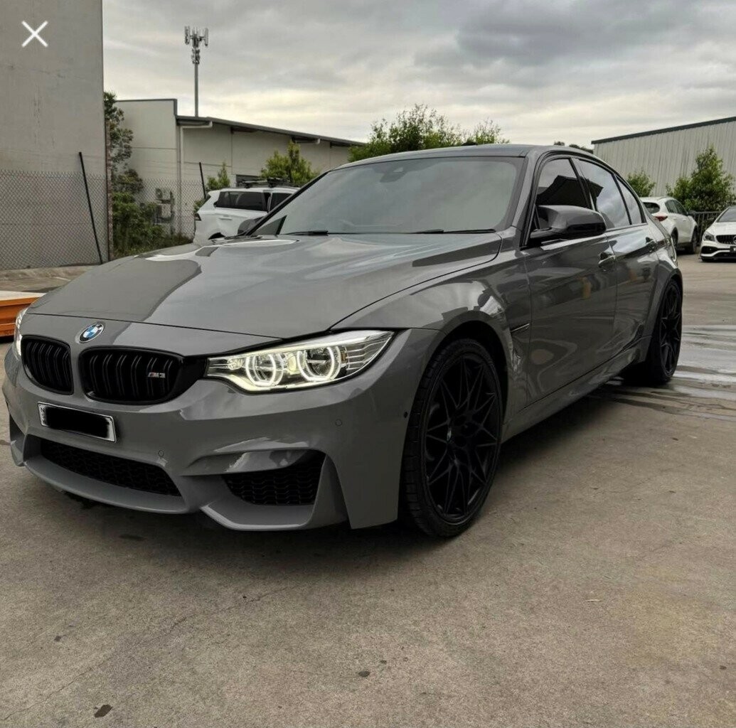 BMW M3 image 2