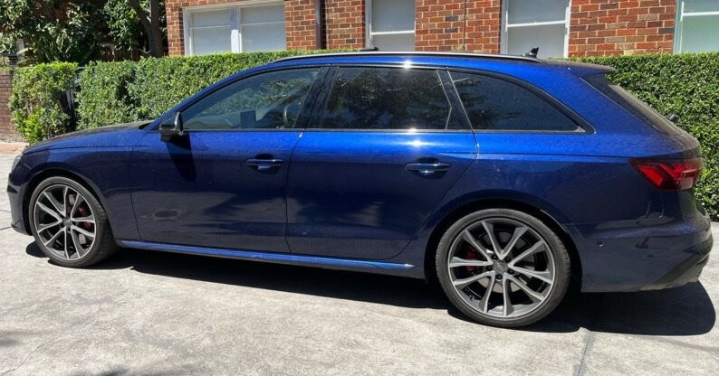 Audi S4 image 2