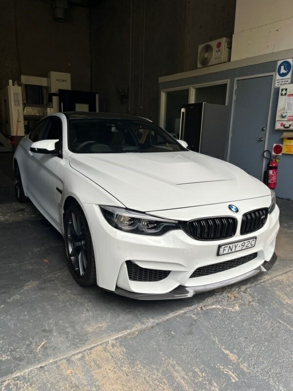 BMW M4 image 1