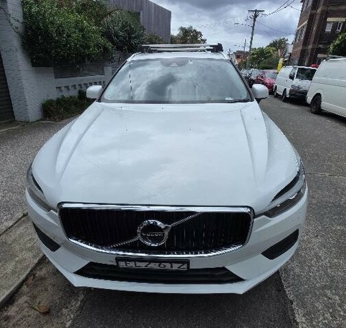 Volvo Xc60 image 2