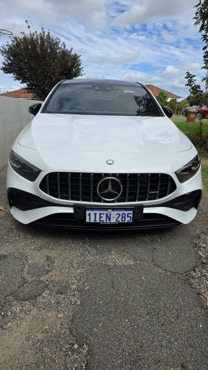 Mercedes Benz A-class image 2