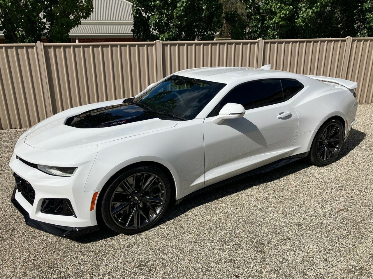 Chevrolet Camaro image 4
