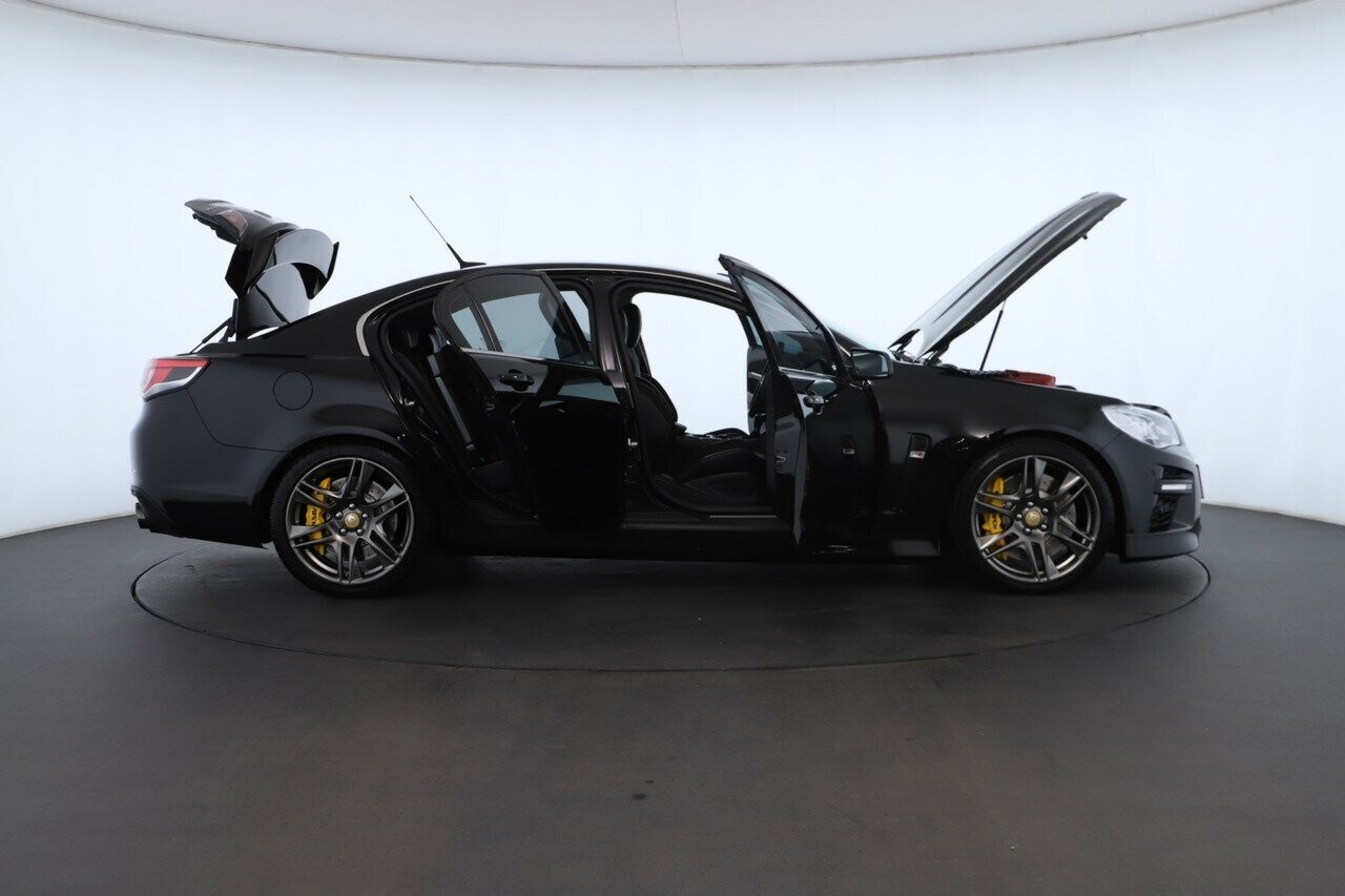 Holden Special Vehicles Gts image 2