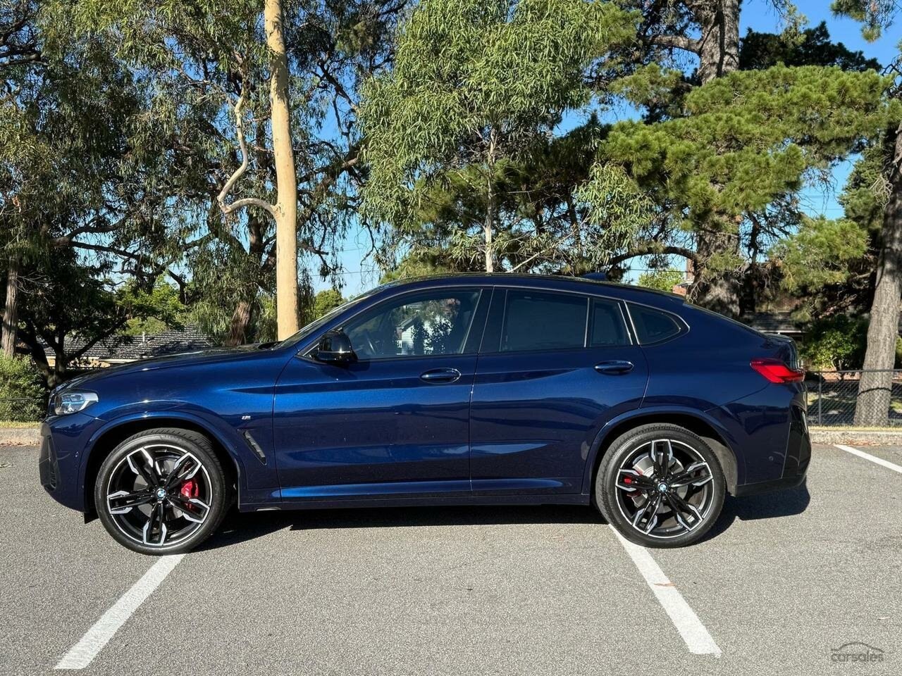BMW X4 image 2