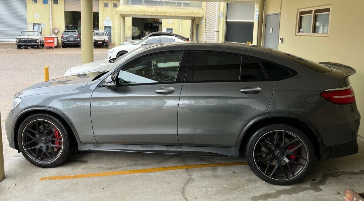 Mercedes Benz Glc-class image 2