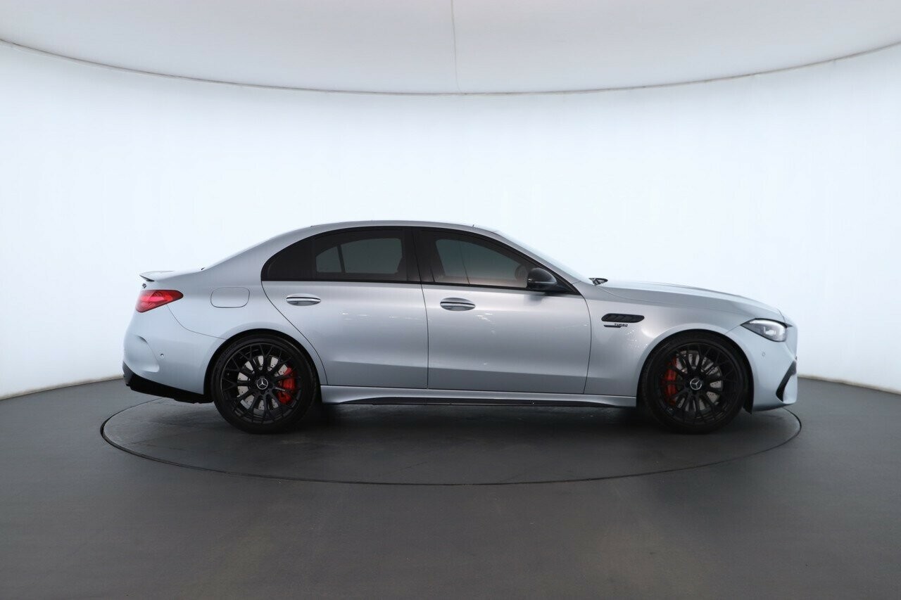 Mercedes Benz C-class image 3