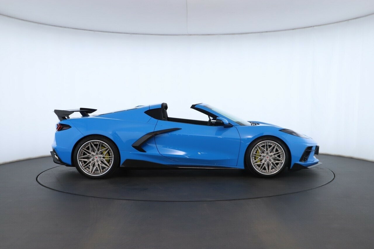 Chevrolet Corvette image 3