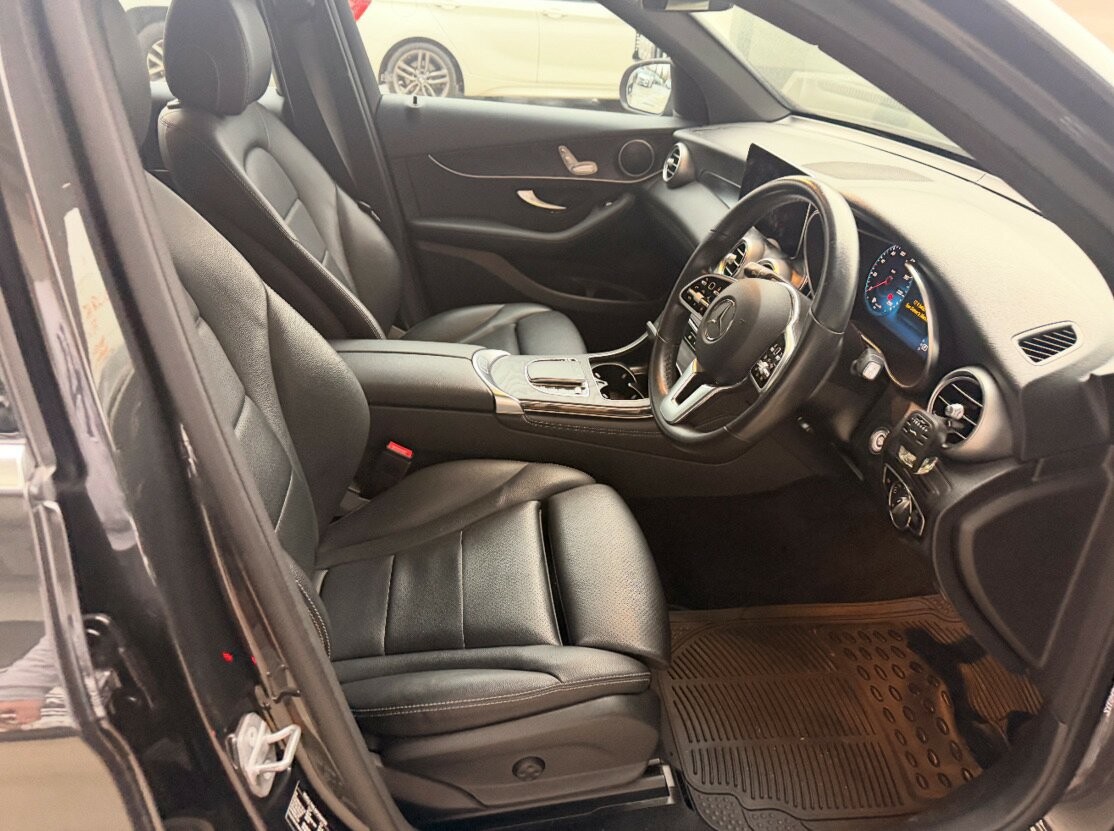 Mercedes Benz Glc-class image 3