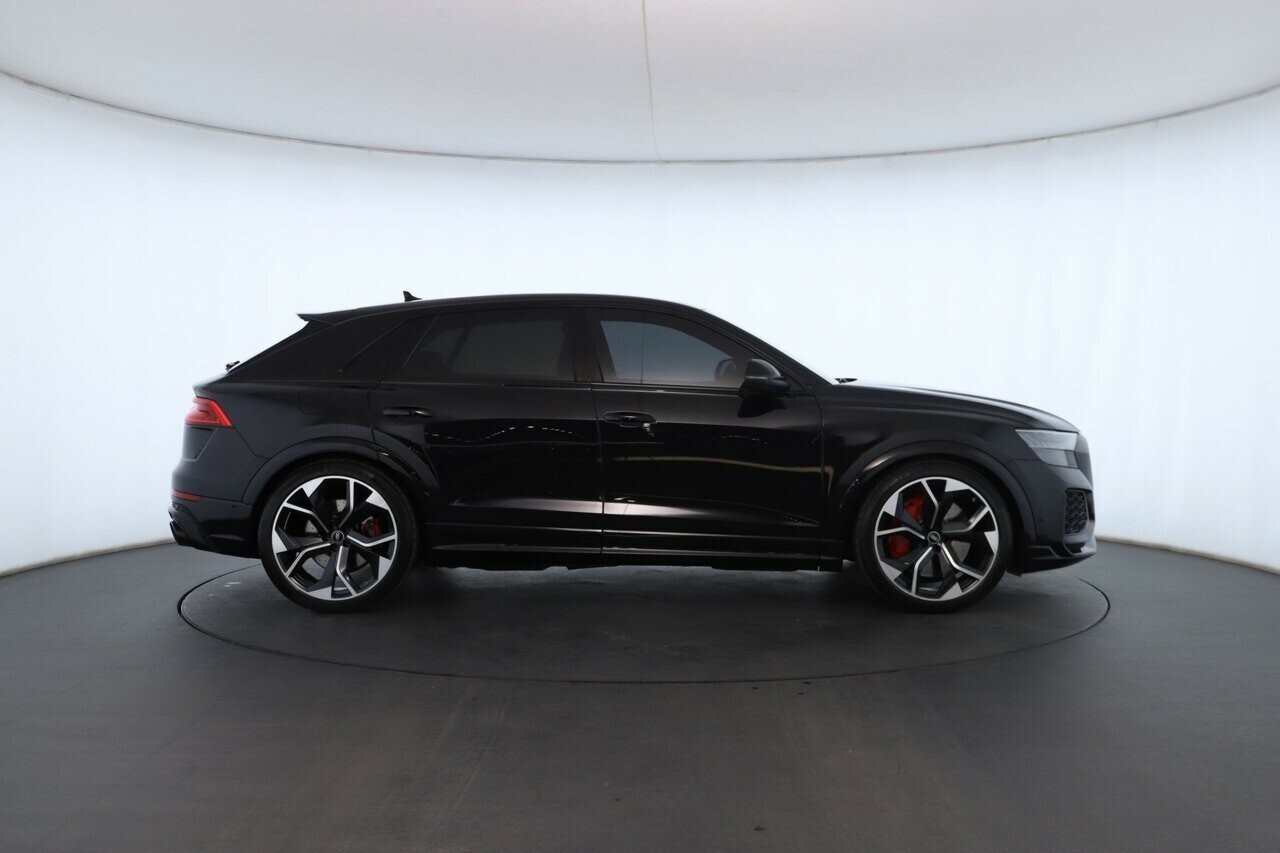 Audi Rs Q8 image 3